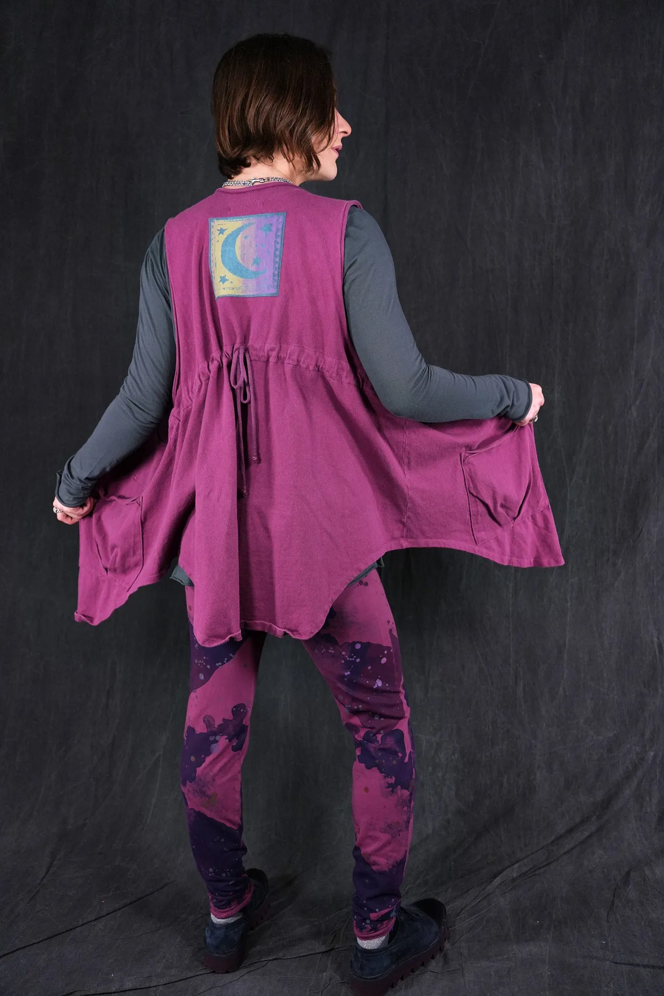 6226 3 Talisman Pocket Vest Vest Pokeberry-P