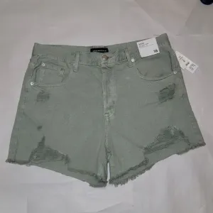 Aeropostale 90's High Rise Cut-Off Olive Destructed Shorts 4&quot; Inseam NWT Size 16
