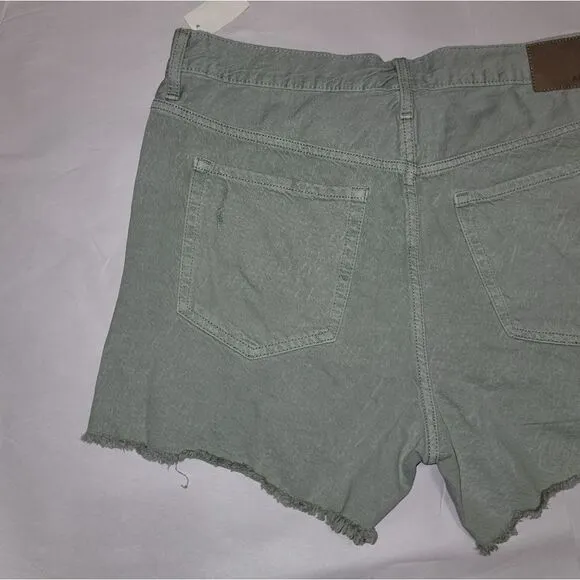 Aeropostale 90's High Rise Cut-Off Olive Destructed Shorts 4&quot; Inseam NWT Size 16