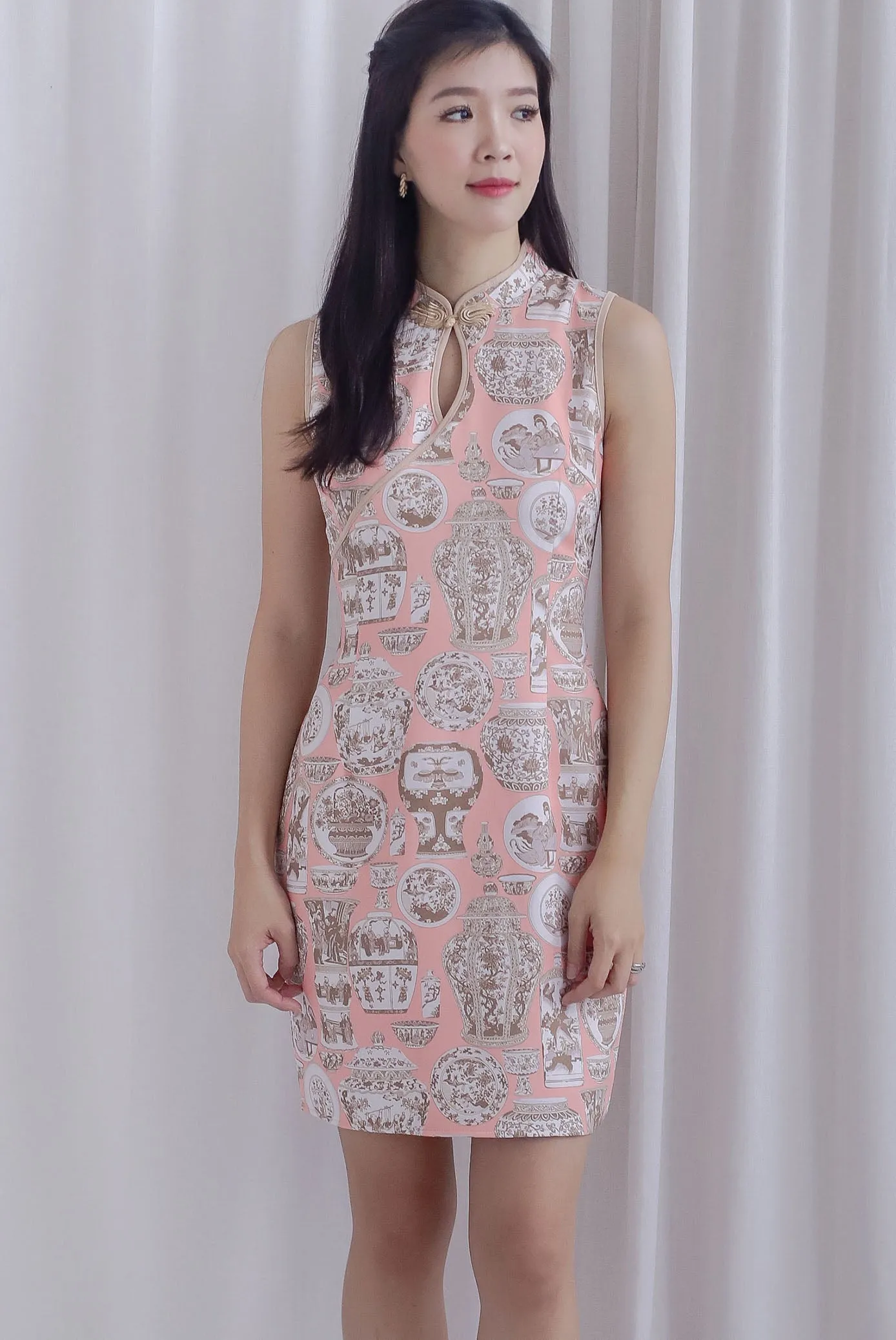 Agnes Vase Cheong Sam Dress In Pink