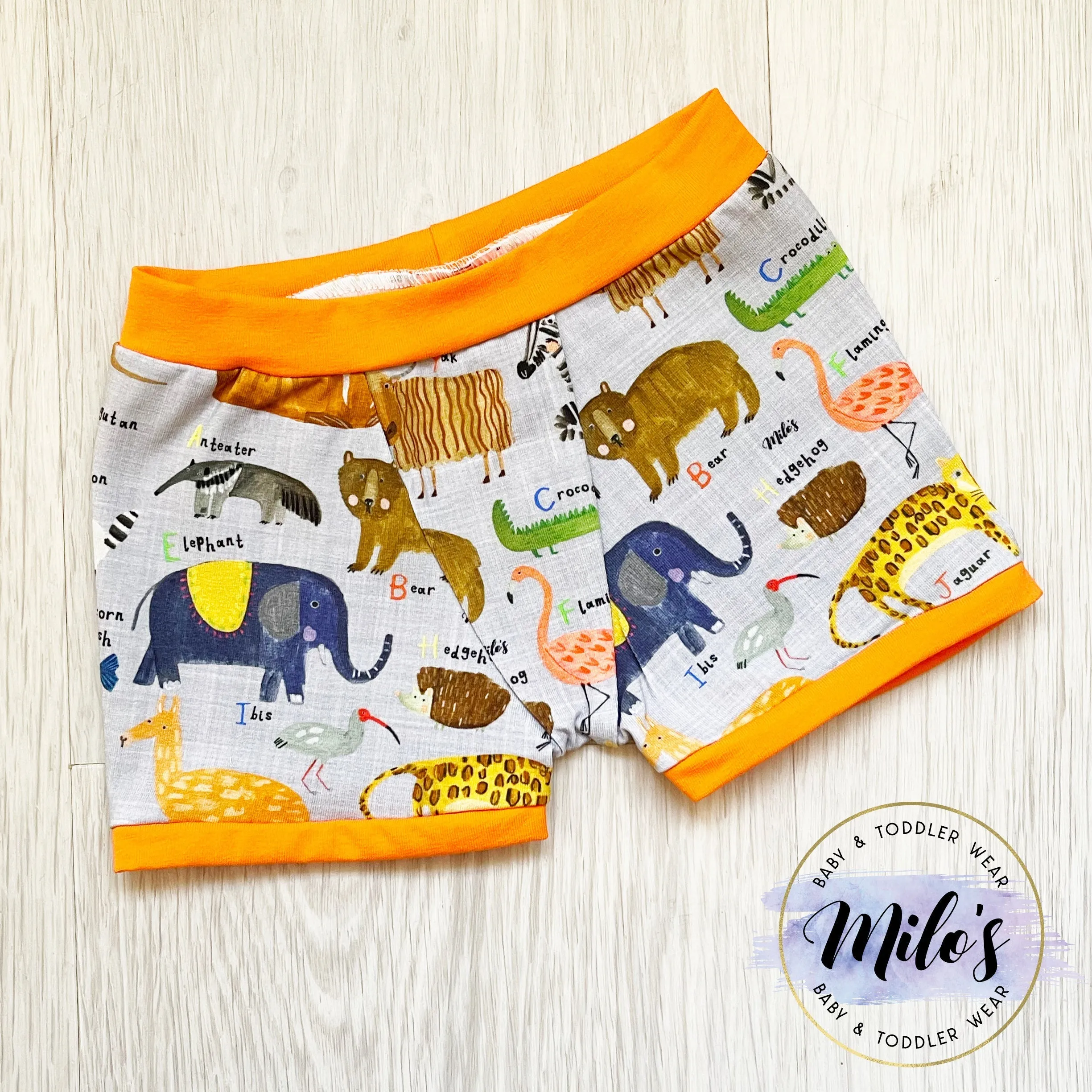 AlphaZoo Unisex Boxer Shorts - Age 8