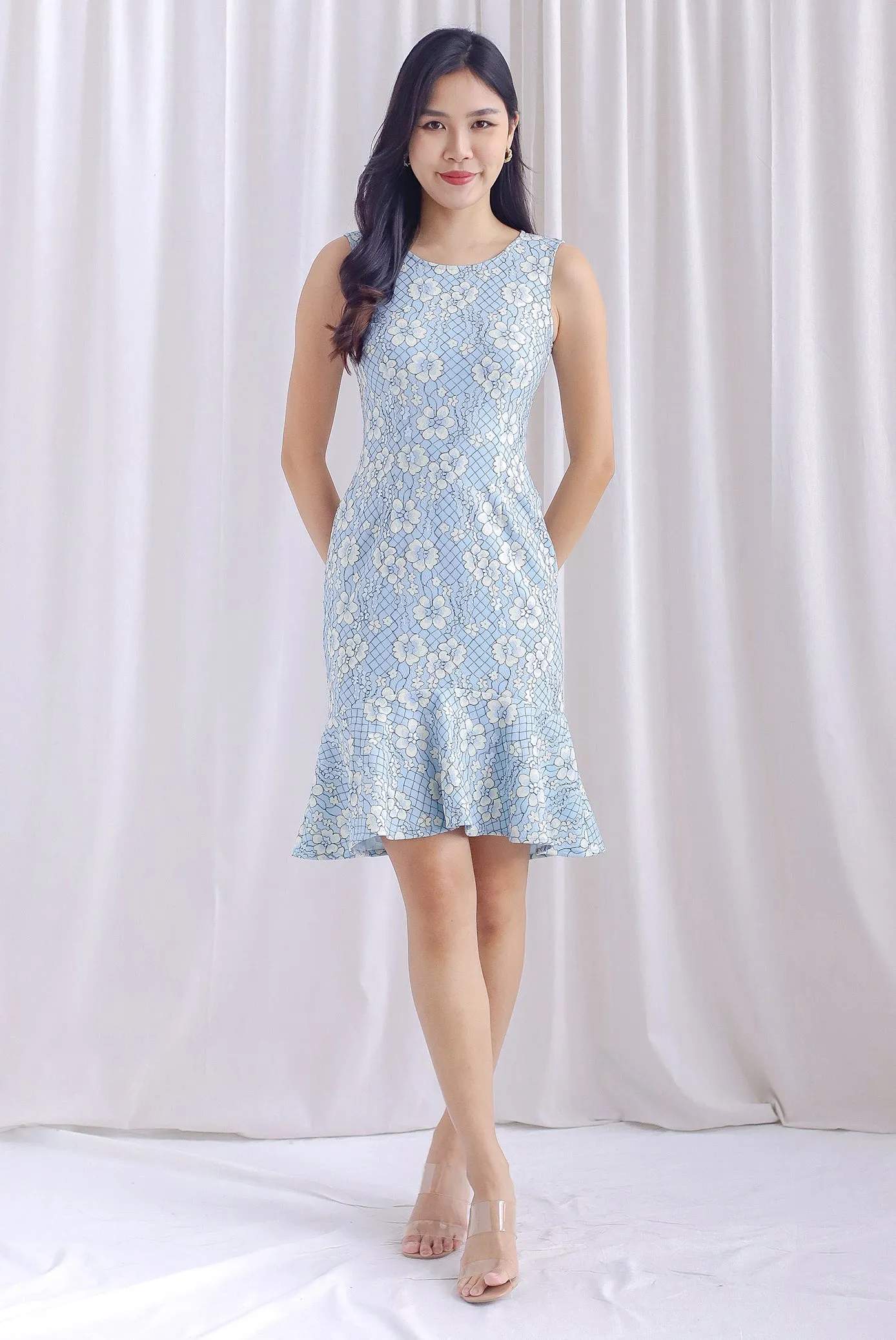 Annabeth Lace Mermaid Dress In Blue