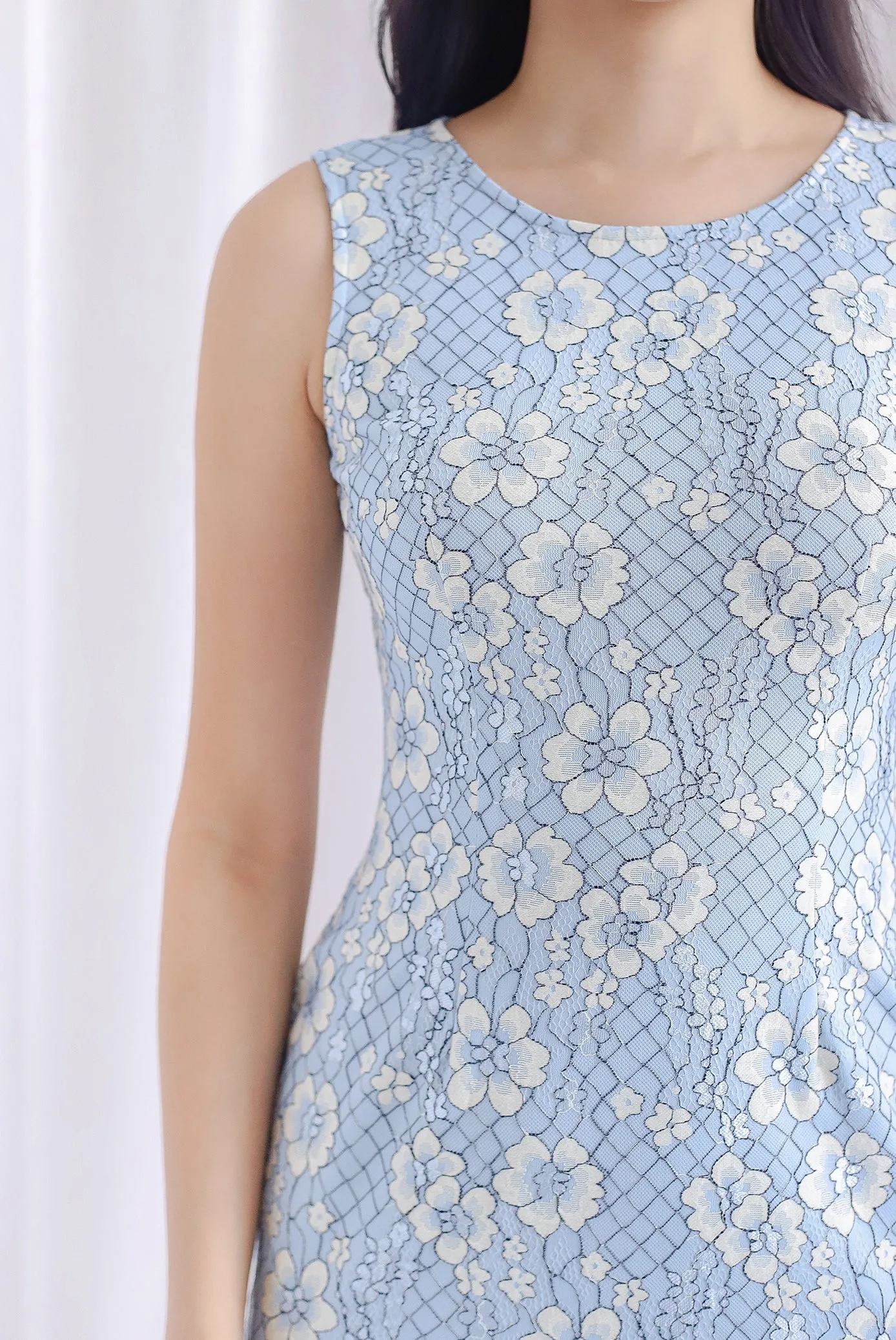 Annabeth Lace Mermaid Dress In Blue