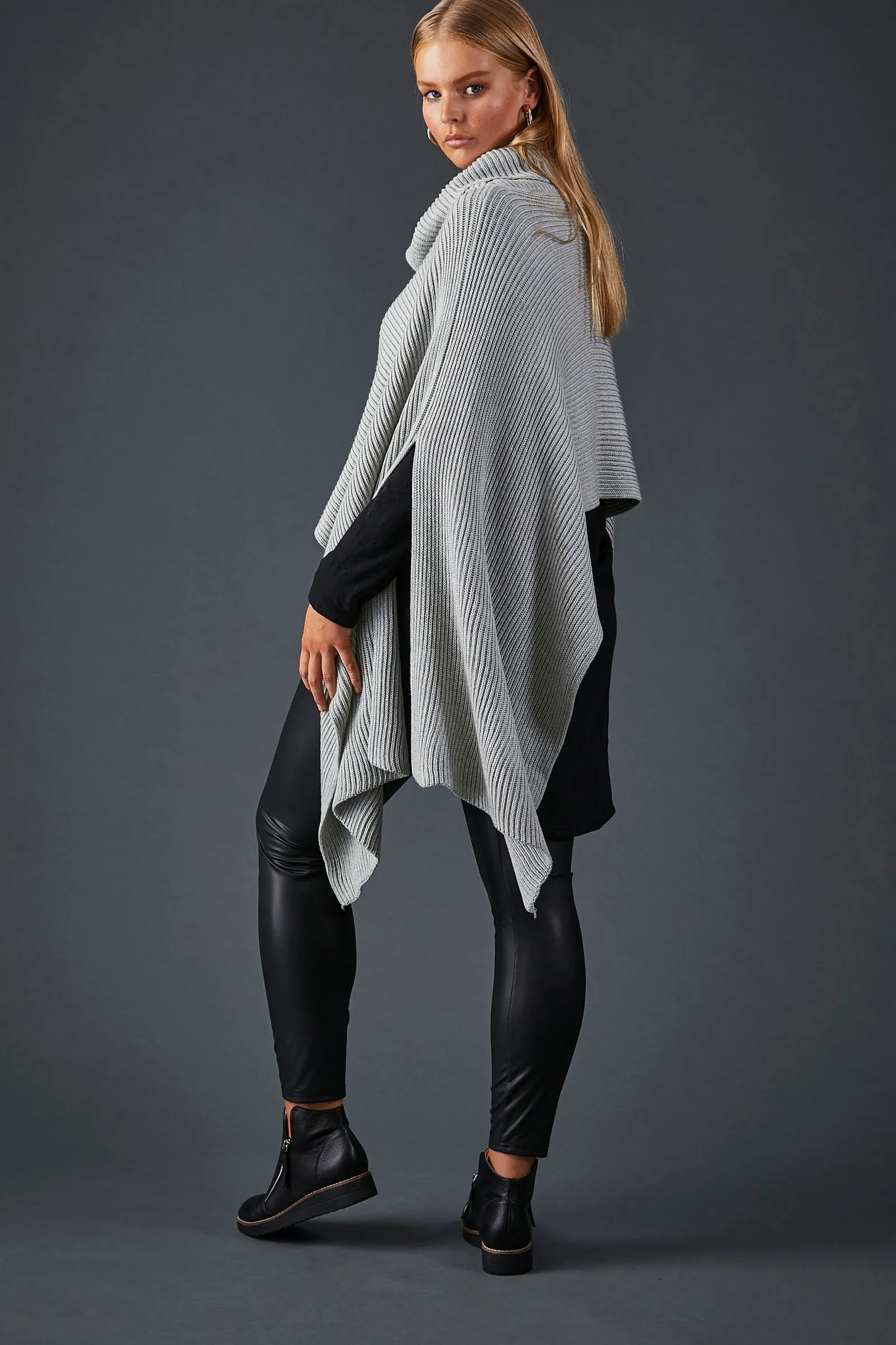 Eb&Ive Mona Poncho