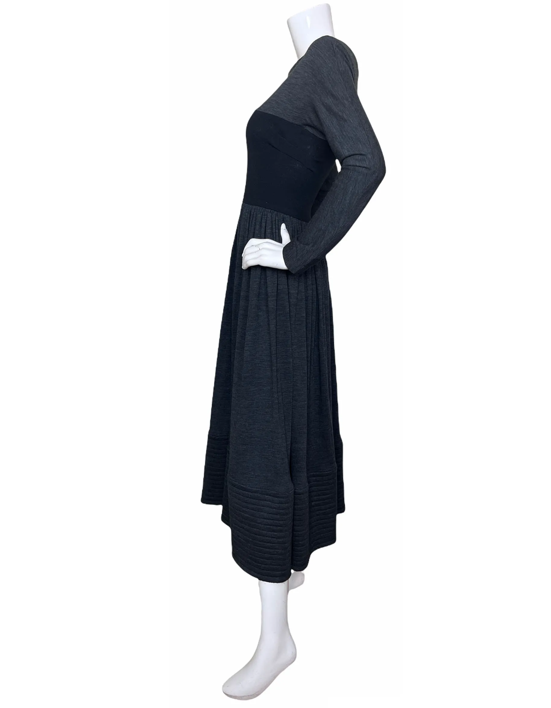 Geoffrey Beene Grey Longsleeve Jersey Dress w/ Black Bodice sz S