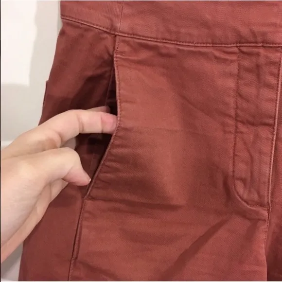 Group by Babaton Walsh Shorts Burnt Rust Orange Sz 00