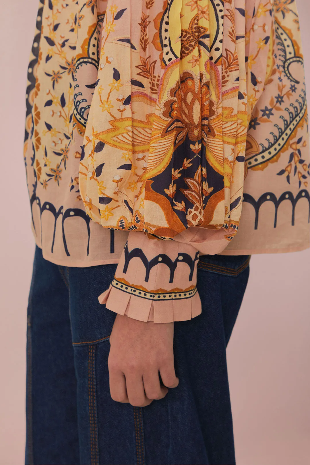 Jaipus Blouse in Beige