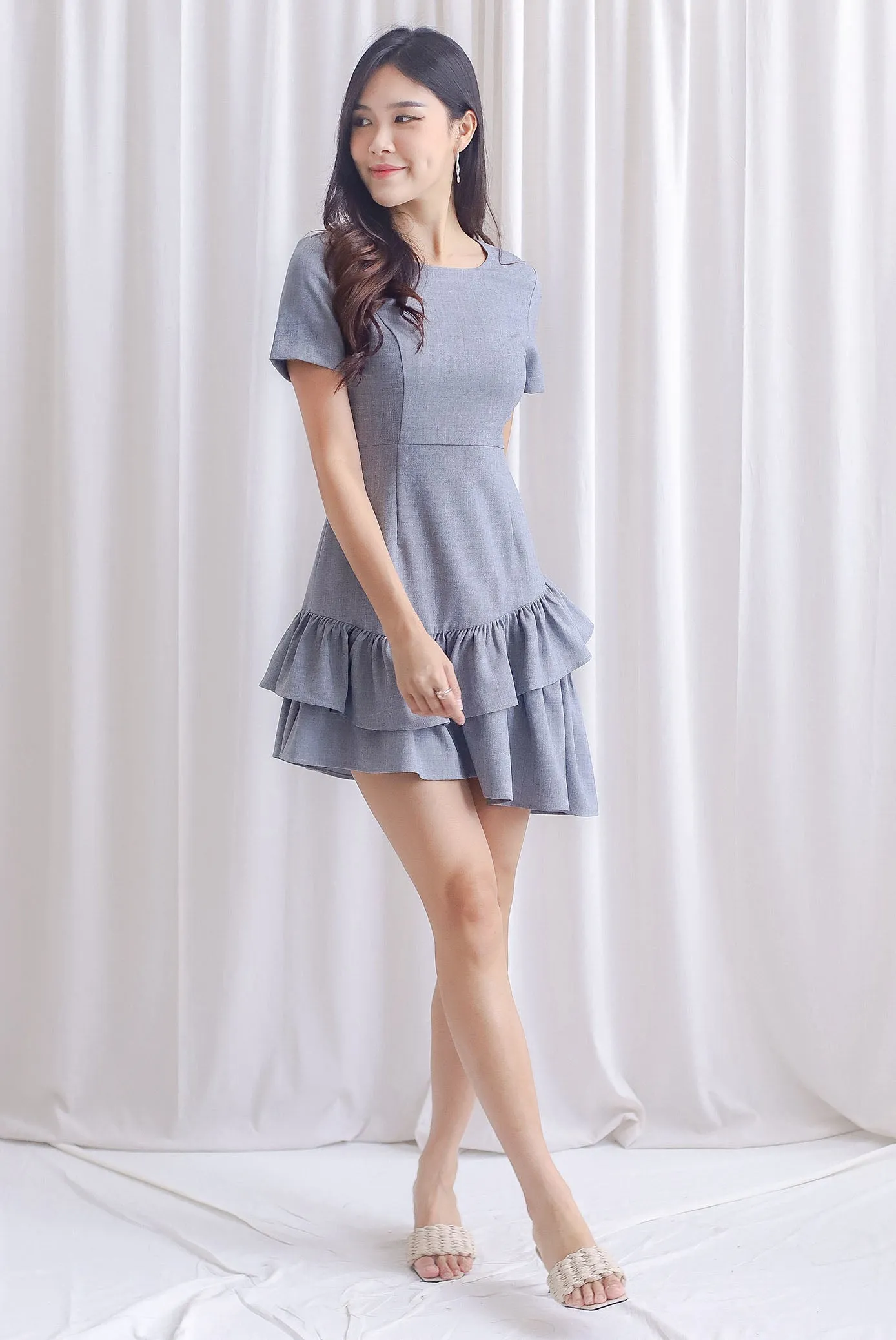 Lindea Asymm Tiered Sleeve Dress In Grey