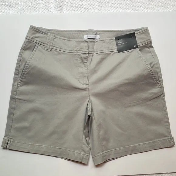 NEW YORK &amp; CO COTTON SHORTS BUNDLE