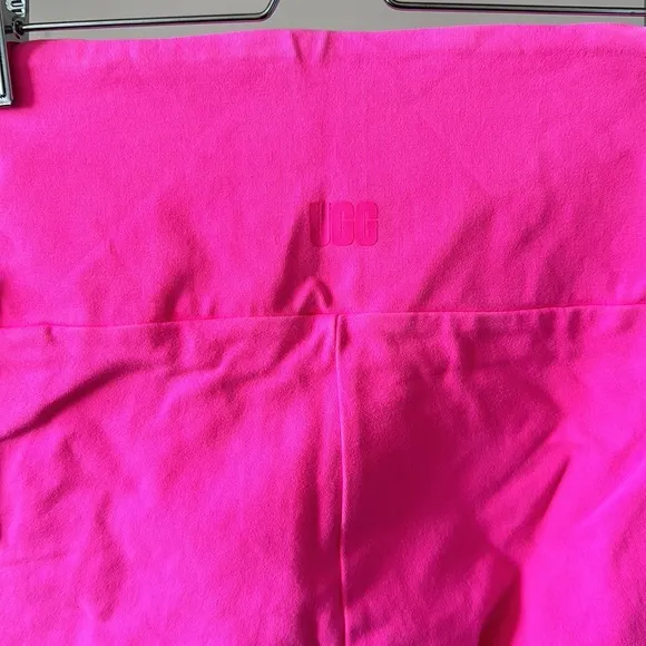 NWT Ugg Rilynn high rise neon biker short organic cotton stretchy contour