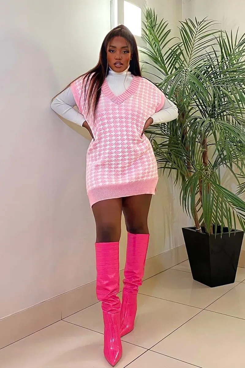 Pink Houndstooth Knit Vest - Hazel