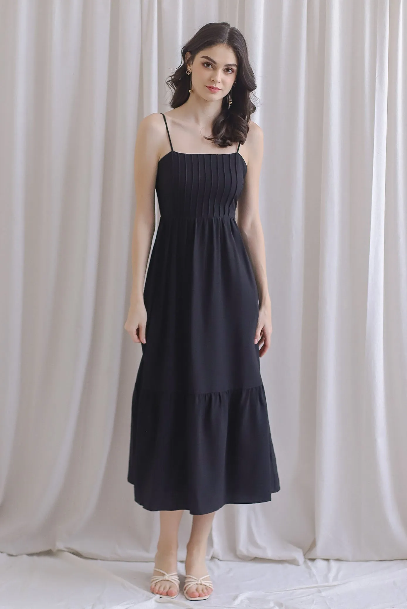 Saletta Spag Pintuck Cut Out Back Dress In Black