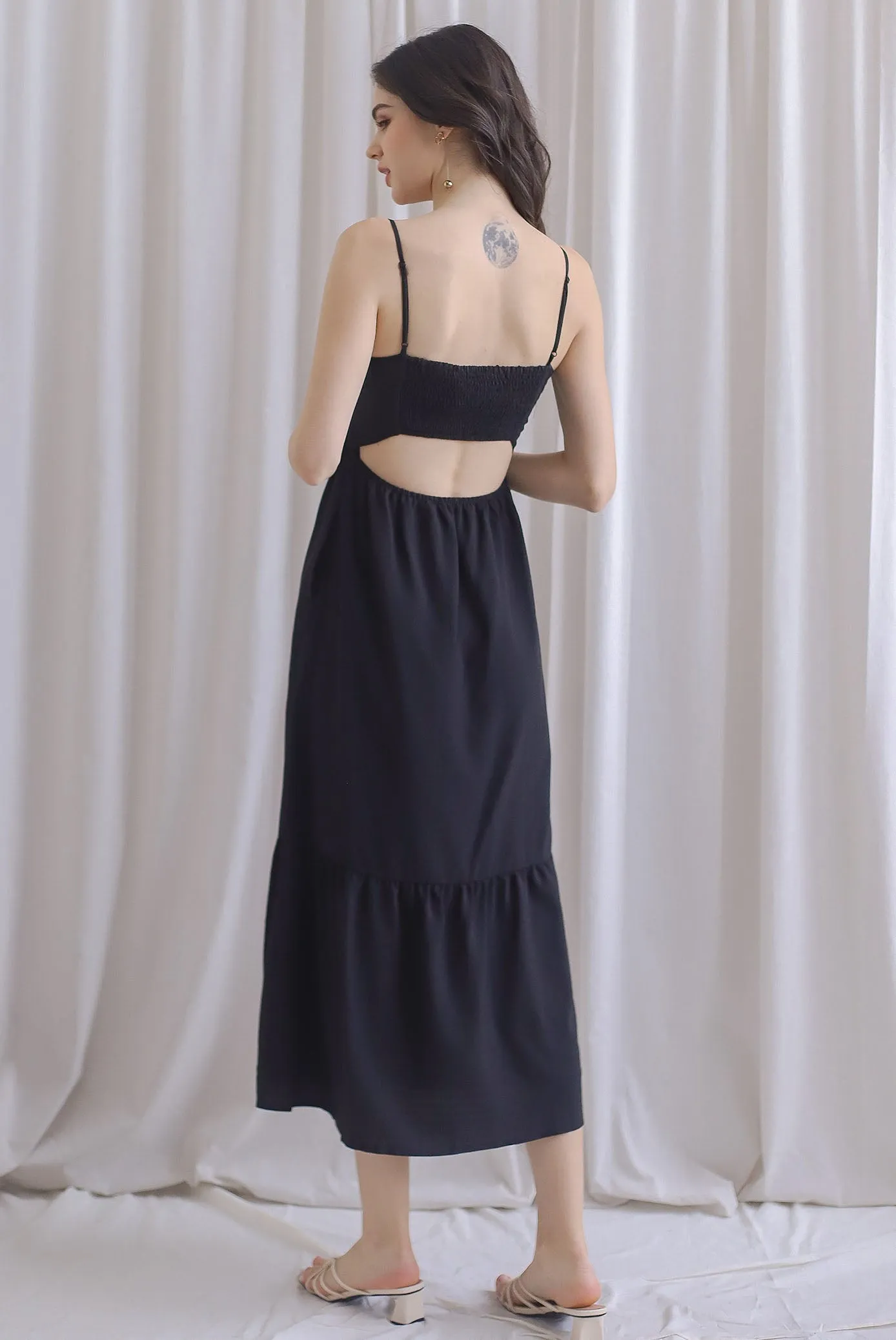 Saletta Spag Pintuck Cut Out Back Dress In Black
