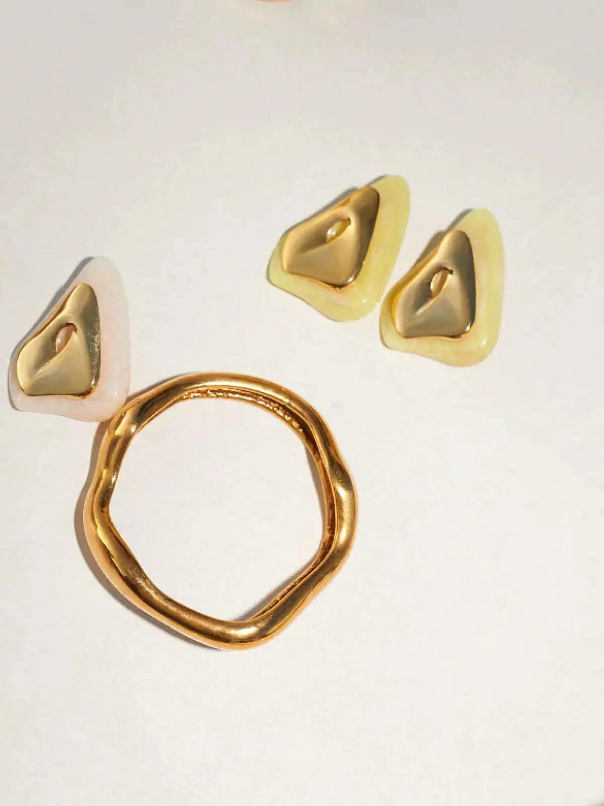 Santorini Earrings ::RET