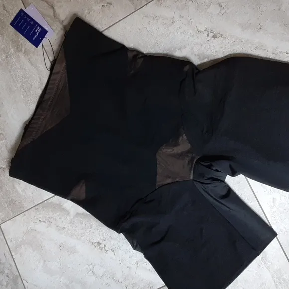 Sculpting shorts