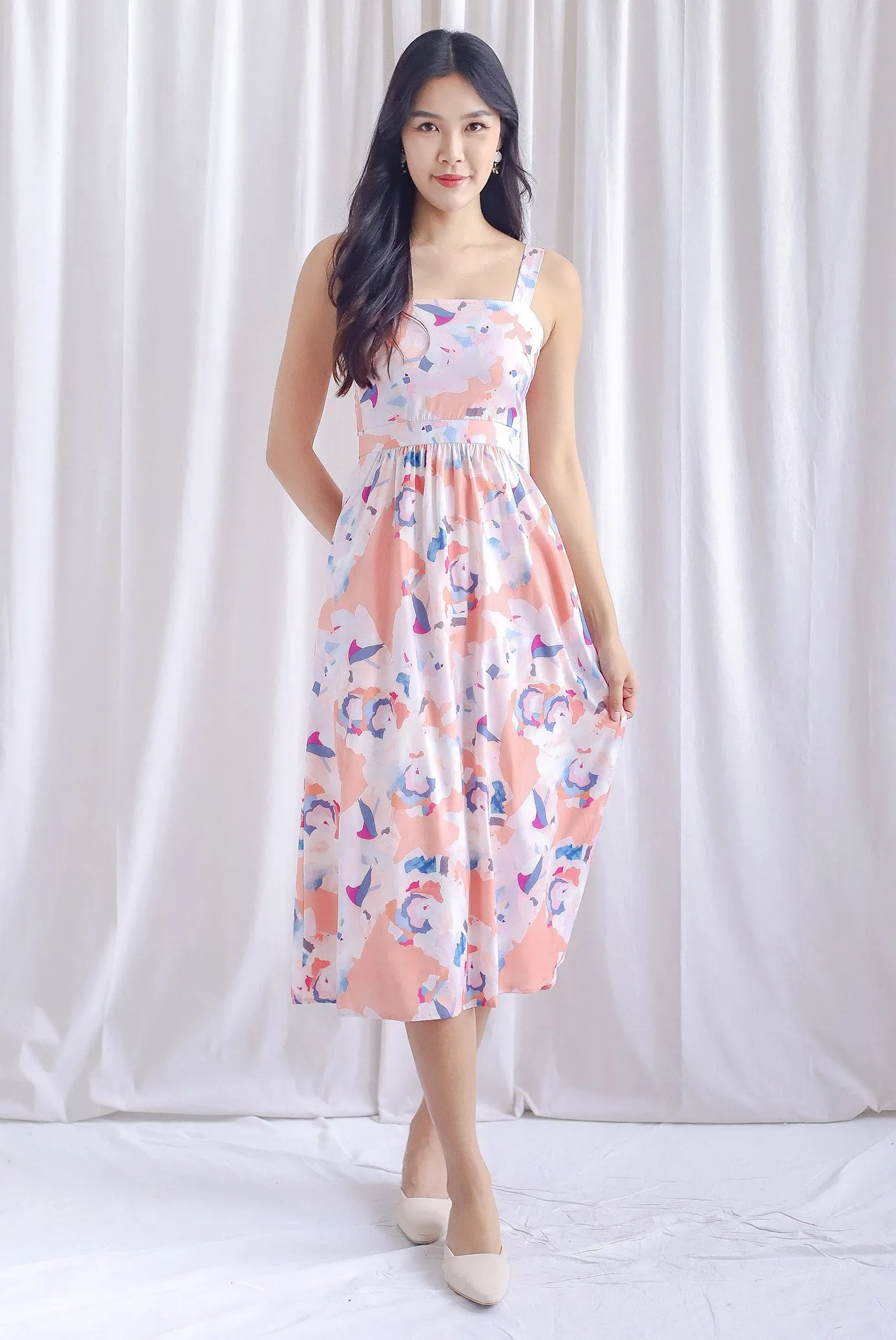 Sevyn Abstract Cut Out Tie Back Midi Dress In Peach