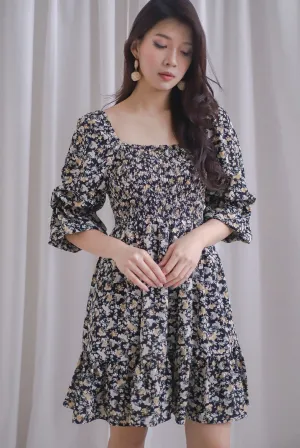 TDC Yumi Tiered Puffy Sleeve Dress In Black