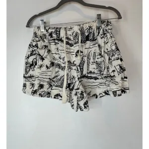The Great. bonfire shorts in black getaway pring S