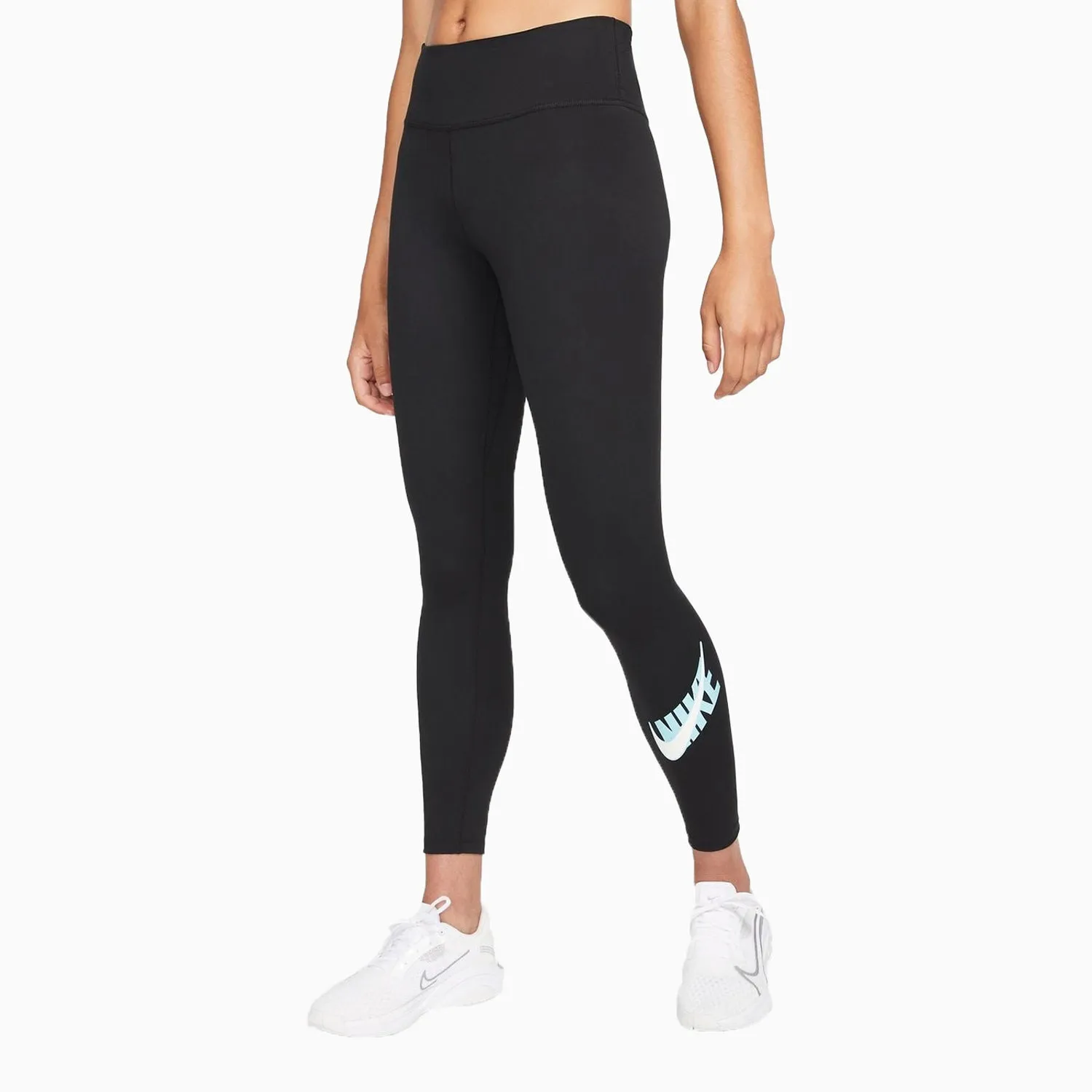 Women's Sportswear Icon Clash Outfit