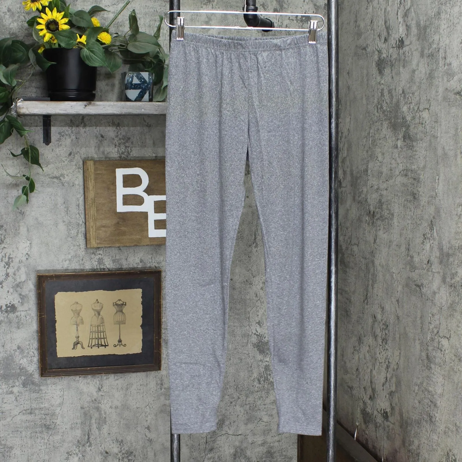 Xhilaration Women's Super Soft Leggings SSD0051 Heather Gray L